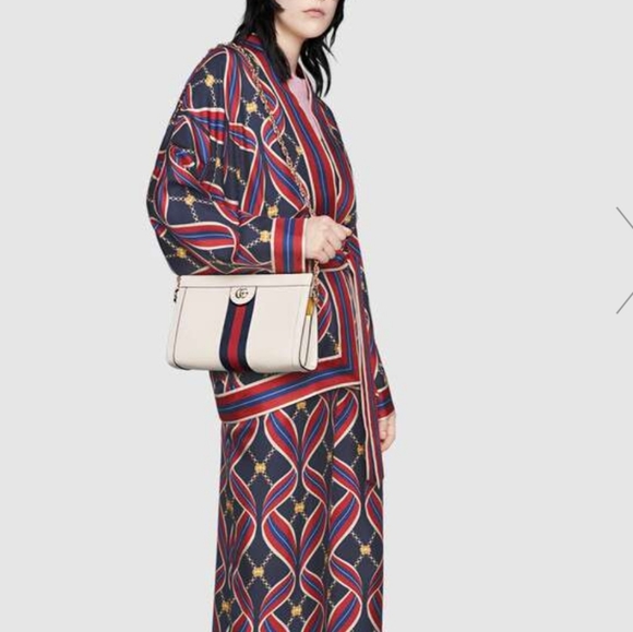 Authenti Gucci Ophidia Small Shoulder Bag - Picture 3 of 15